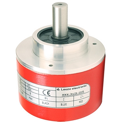 Angled view of Leuze EI 1058-S08x20C-2500T-020R with aluminum housing Angled view of Leuze EI 1058-S08x20C-2500T-020R with aluminum housing